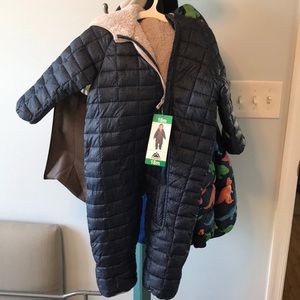 New 18mon Snow Suit